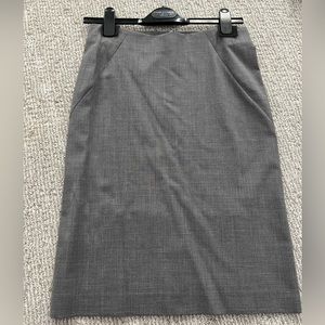 Theory Light Gray Wool Pencil Skirt (pair with listed Rory blazer for suit) Sz 2